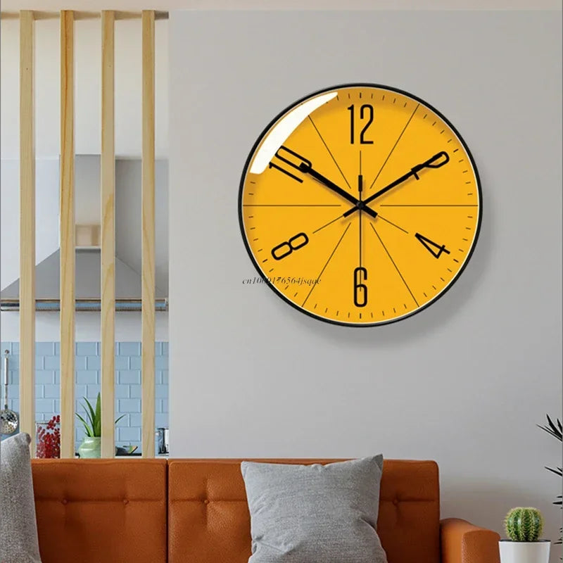 Nordische Wanduhr 30 cm – Zeitloser Stil für modernes Wohnen