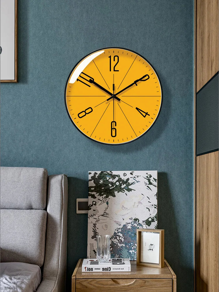Nordische Wanduhr 30 cm – Zeitloser Stil für modernes Wohnen